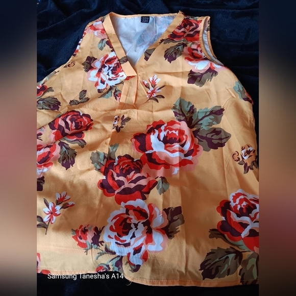 SHEIN Tops - Shein sleeveless V-neck mustard colored floral blouse